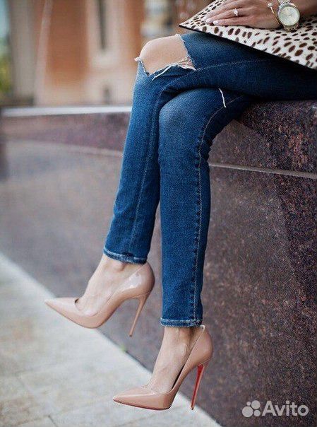 нарядная, Christian Louboutin, мода, девушка, высокие каблуки, джинсы.