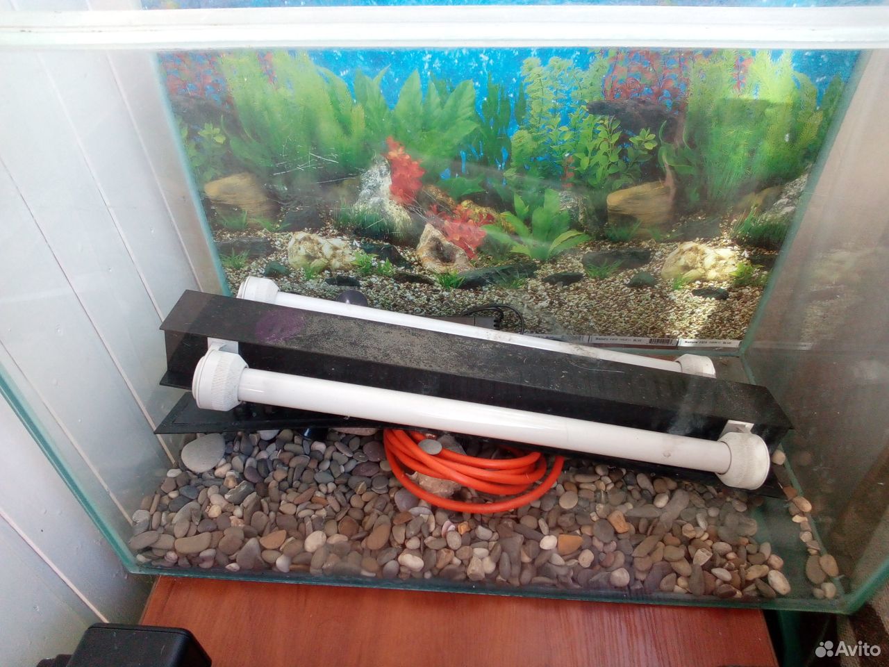 Отдам аквариум с оборудованием для рыб 80 литров купить на Зозу.ру - фотография № 2