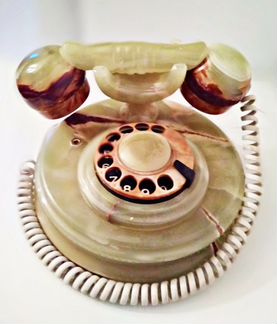 Телефон из натурального оникса