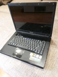 Ноутбук Самсунг R70
