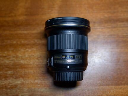 Продам объектив Nikon AF 20mm F1.8G + UV