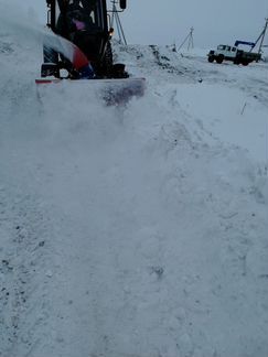 Шнекороторный снегоотчиститель на мтз-82
