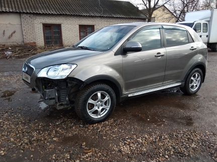 SsangYong Actyon 2.0 МТ, 2011, битый, 135 000 км