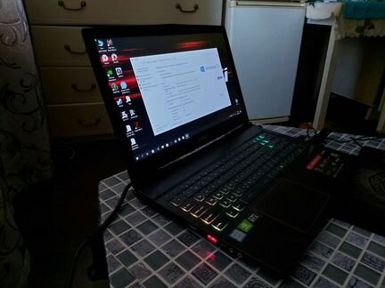 Игровой ноутбук MSI GE63 Raider RGB 8SF-233