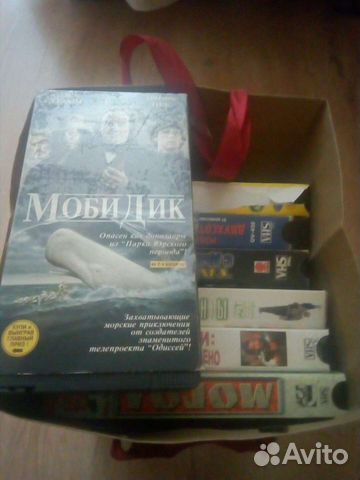 Видеокассеты с фильмами и видеоклипами 22 штуки