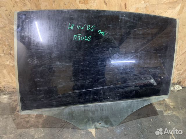 Стекло задние левое vw Passat B6