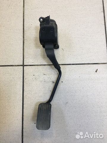 Педаль газа Peugeot Partner