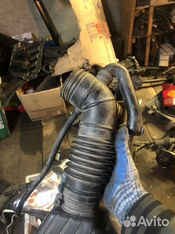 Патрубок воздушного фильтра Hyundai Sonata 4 EF