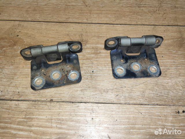 Петля двери Volvo Xc90 D5244T4 2006