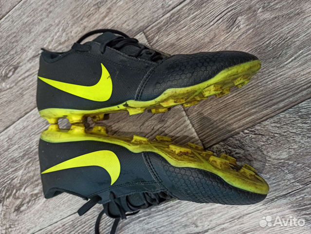 Бутсы Nike Phantom Venom