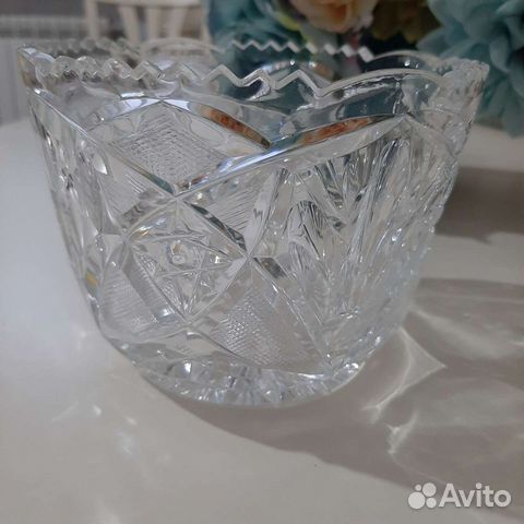 Хрустальная ваза