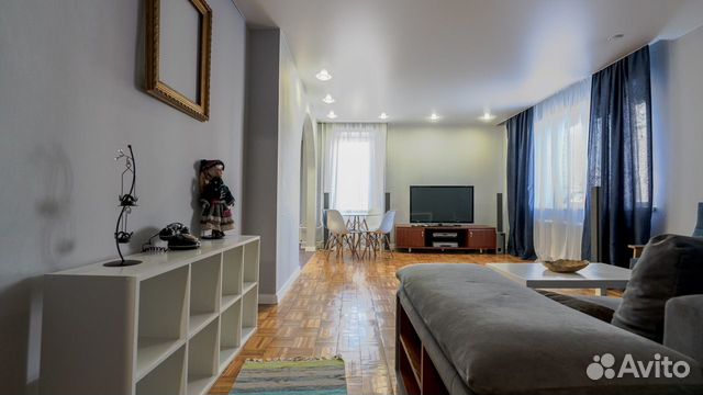 

3-к. квартира, 98 м², 5/10 эт.