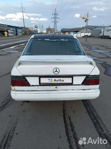 Mercedes-Benz W124 2.0 AT, 1990, 35 000 км