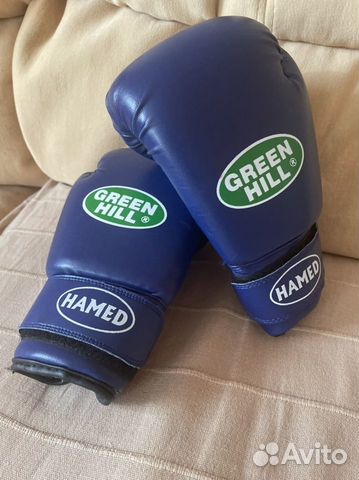 Боксерские перчатки