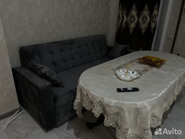 

2-к. квартира, 90 м², 8/8 эт.