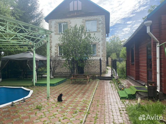 

3-к. коттедж, 250 м²