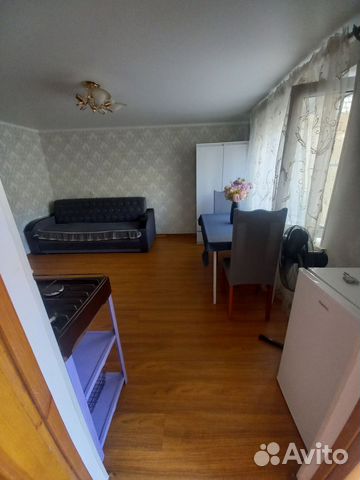 

2-к. квартира, 64 м², 2/2 эт.