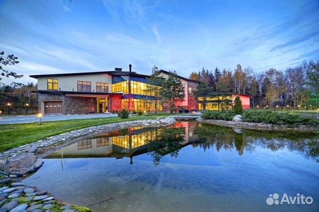 

10-к. и более коттедж, 1190 м²