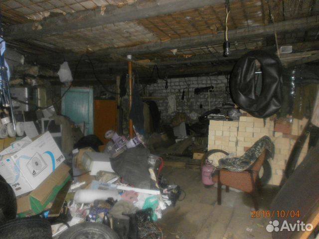 Гараж, > 30 м²