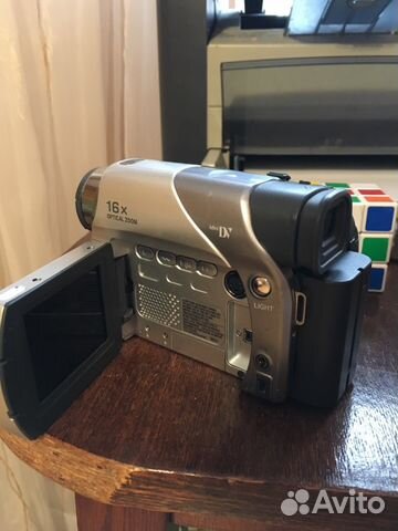 Цифровая видеокамера JVC GR-D23E