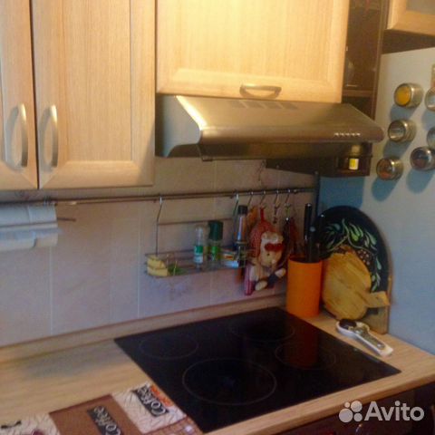2-к квартира, 42 м², 1/4 эт.