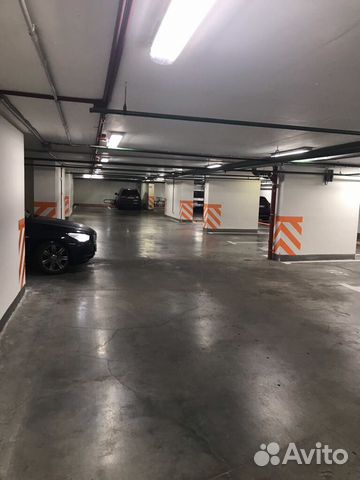 Машиноместо, 15 м² Машиноместо, 15 м²