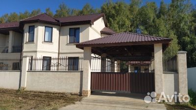 

Коттедж 186 м² на участке 5 сот.