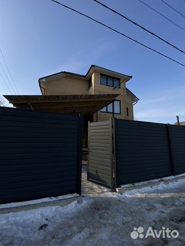 

7-к. дом, 280 м²