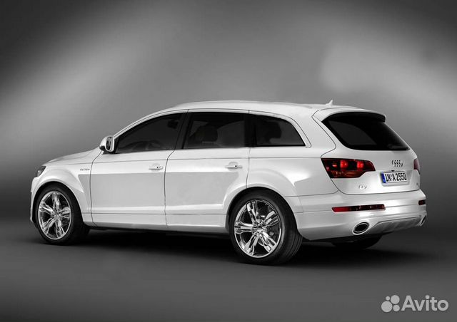 Боковое стекло Audi Q7 2015 Боковое стекло Audi Q7 2015