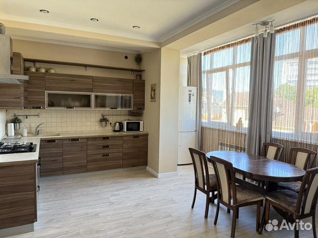 

3-к. квартира, 78 м², 2 кровати
