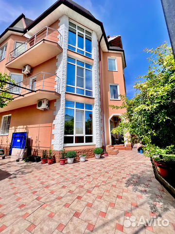 

10-к. и более коттедж, 150 м²