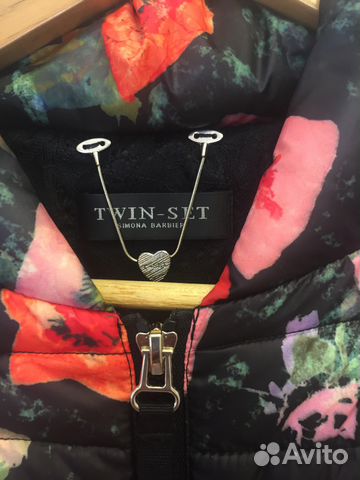Продам куртку Twin-Set Продам куртку Twin-Set