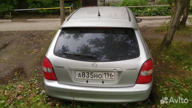 Mazda Familia 1.5 AT, 2001, хетчбэк