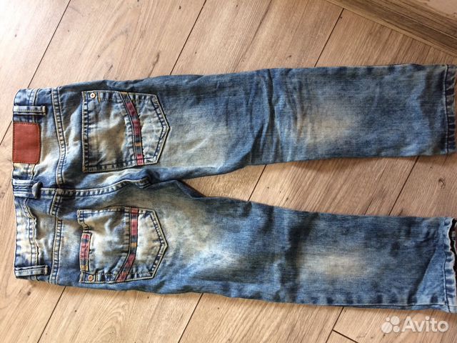 Джинсы 110-116 zara Джинсы 110-116 zara