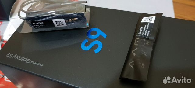 Наушники AKG от SAMSUNG S9