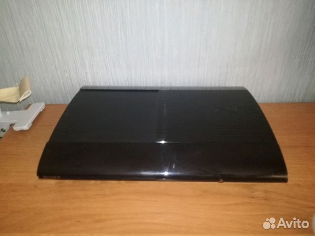 Продаю игровую приставку Sony PlayStation 3