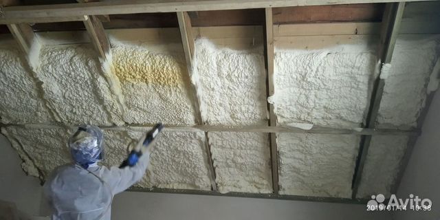 Утепление домов напыляемым пенополиуретаном