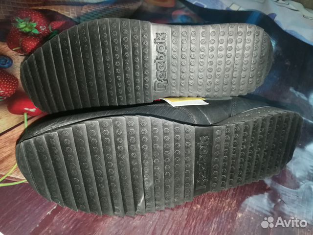Reebok кроссовки,ботинки зима-весна-осень Reebok кроссовки,ботинки зима-весна-осень