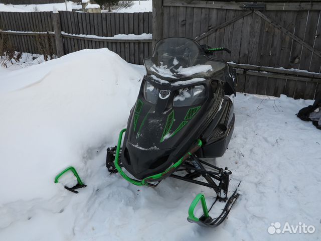 Cпорт/кросc снегоход Arctic Cat Jaguar Z1