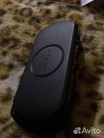 Sony PSP-E1008