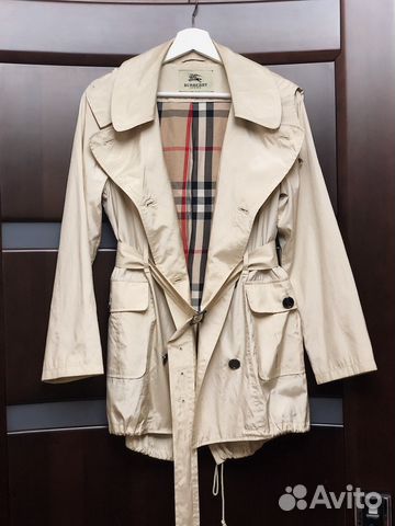 Хлопковая куртка Burberry бежевая Хлопковая куртка Burberry бежевая