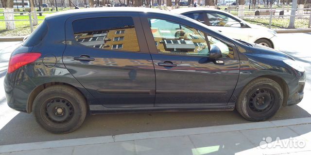 Peugeot 308 1.6 МТ, 2011, 46 000 км