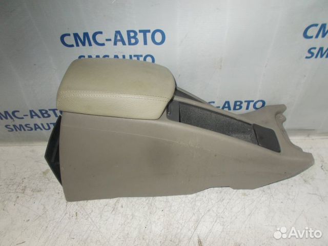 Подлокотник Volvo S40 2.0 2001-2004 Подлокотник Volvo S40 2.0 2001-2004