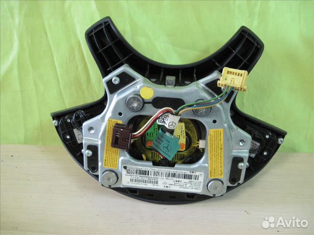 Подушка в руль Mercedes W204 Мерседес с 204 С204 а Подушка в руль Mercedes W204 Мерседес с 204 С204 а