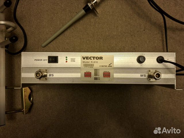 Усилитель GSM сотового сигнала Vector R-810
