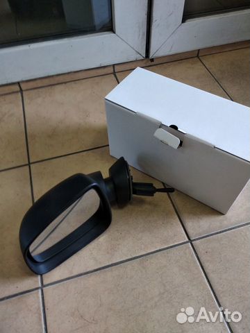 Зеркало (литой корпус) Рено Логан, Сандеро Дастер