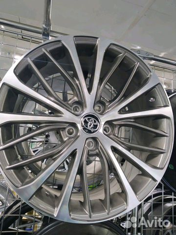 Диски на Toyota Lexus r18 5x114.3 NEW