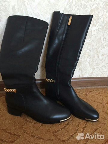 Сапоги демисезонные,новые. Торг возможен
