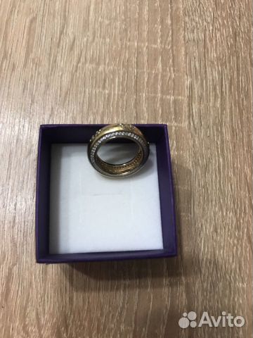 Серебряное кольцо с позолотой и фианитами