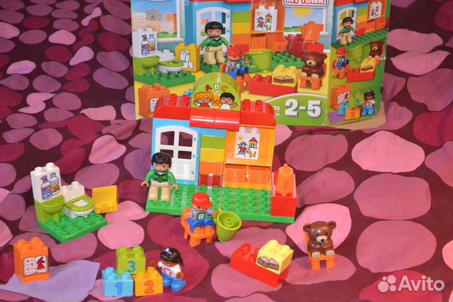 Lego duplo Town Детский сад (10833) Lego duplo Town Детский сад (10833)